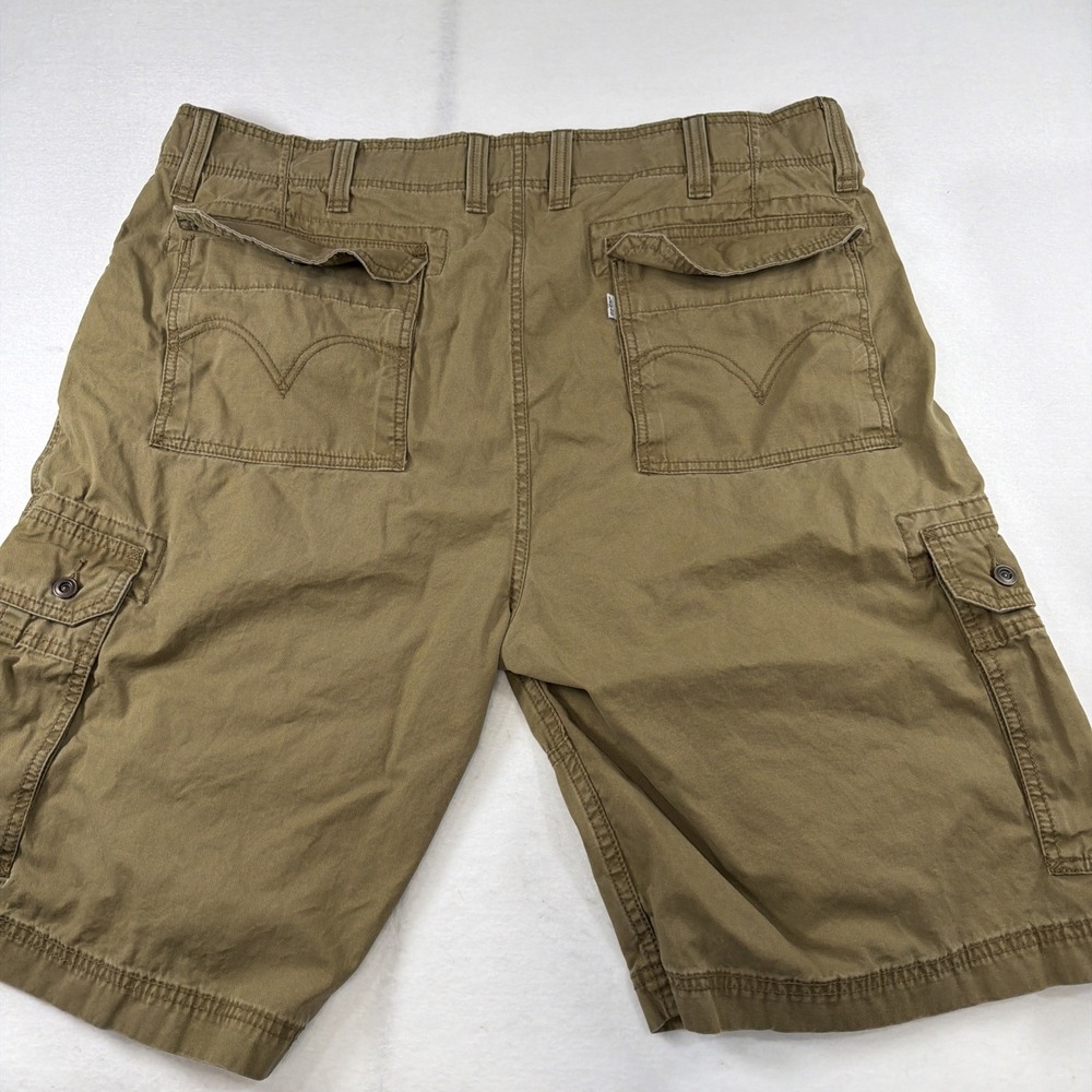 Levi's Men's Size 42 Dark Khaki Cargo Shorts Camping, Exploring, Hiking, Casual - Picture 16 of 16